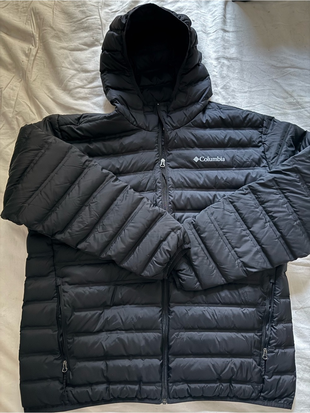 Columbia Men’s Black Hooded Puffer Jacket